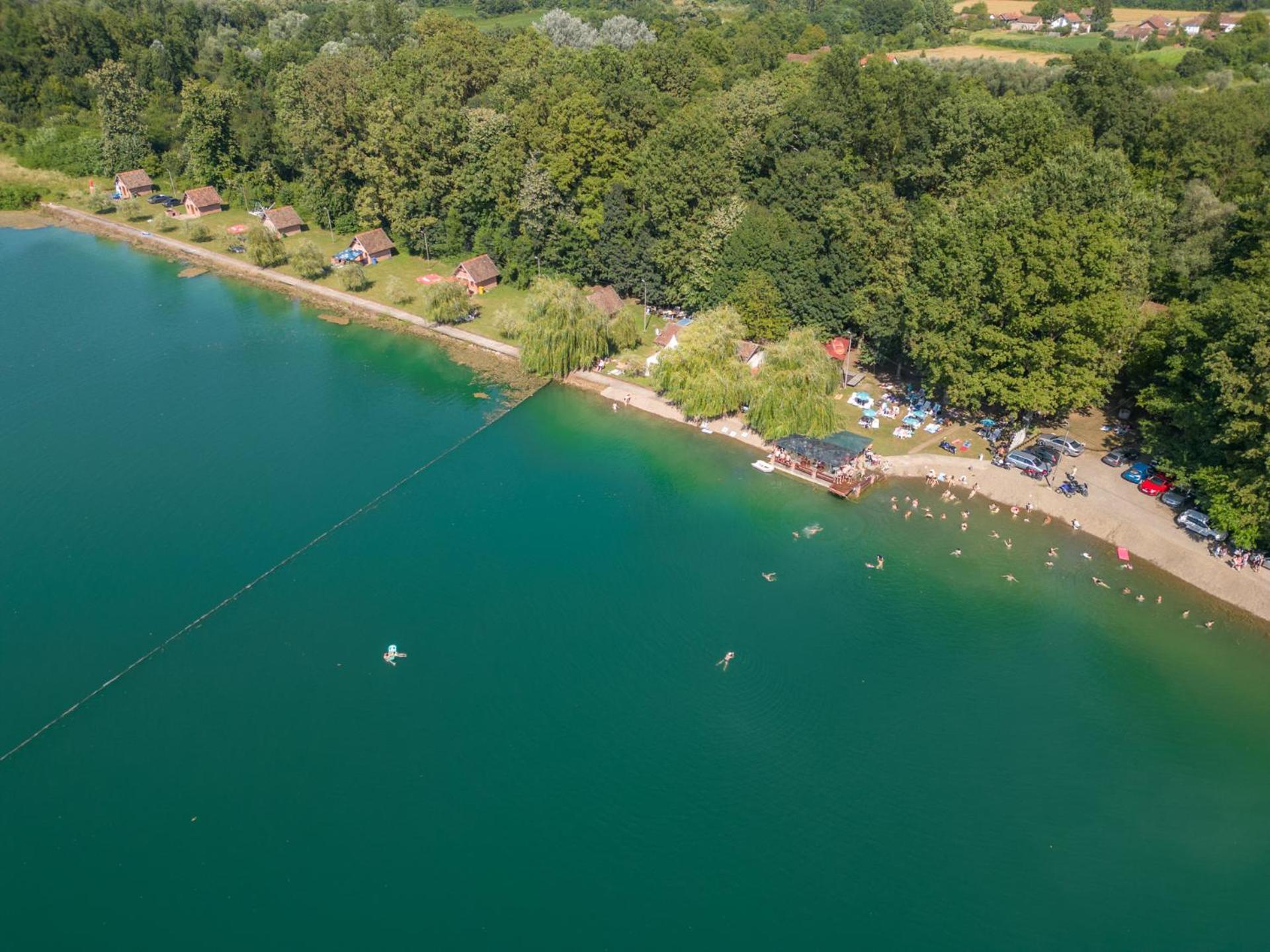 Laguna Club Lake Resort Donji Zabar Kültér fotó